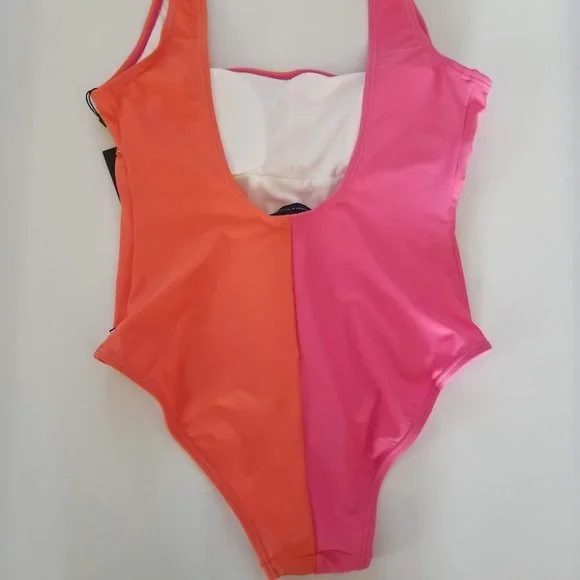 Tommy HilfigerColorblock One-Piece Swimsuit Dahlia Orange Pink
